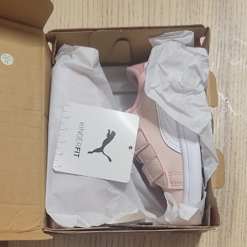 Puma Soft Pink and White Kinderfit Sneakers